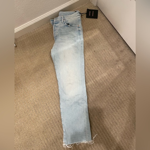 Mother Scrapped Cuff Ankle Fray - Picture 2 of 6